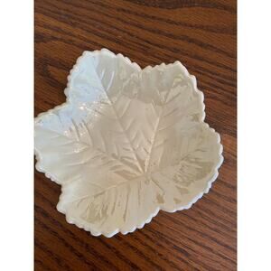 Belleek Ireland Vintage Porcelain Sycamore Leaf Mint/ Nut Decor